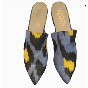 BALDIZ Silk Ikat Amelia‎ Slide Animal Print.